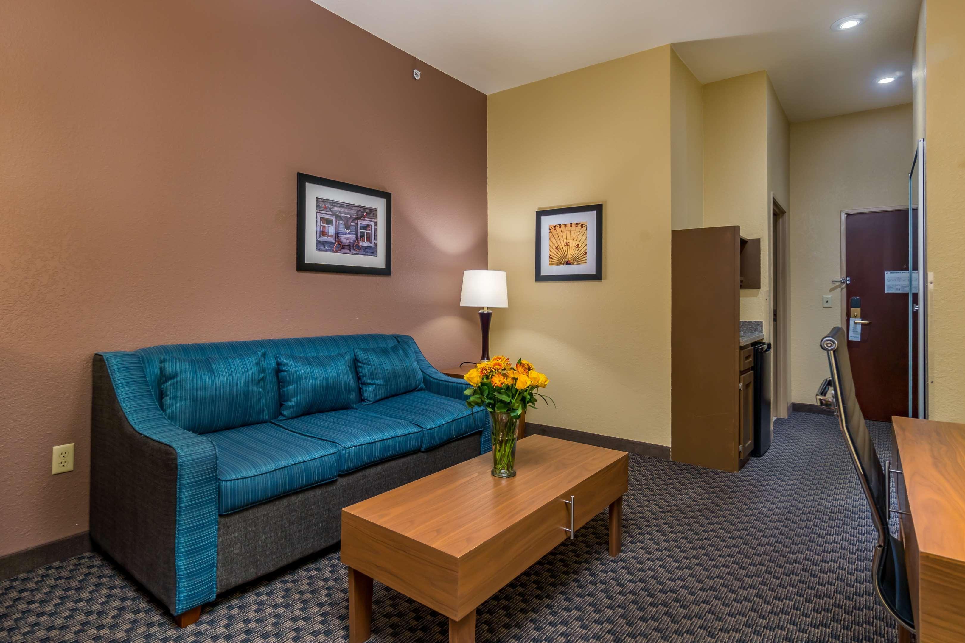 Best Western Plus Shamrock Inn & Suites Bagian luar foto